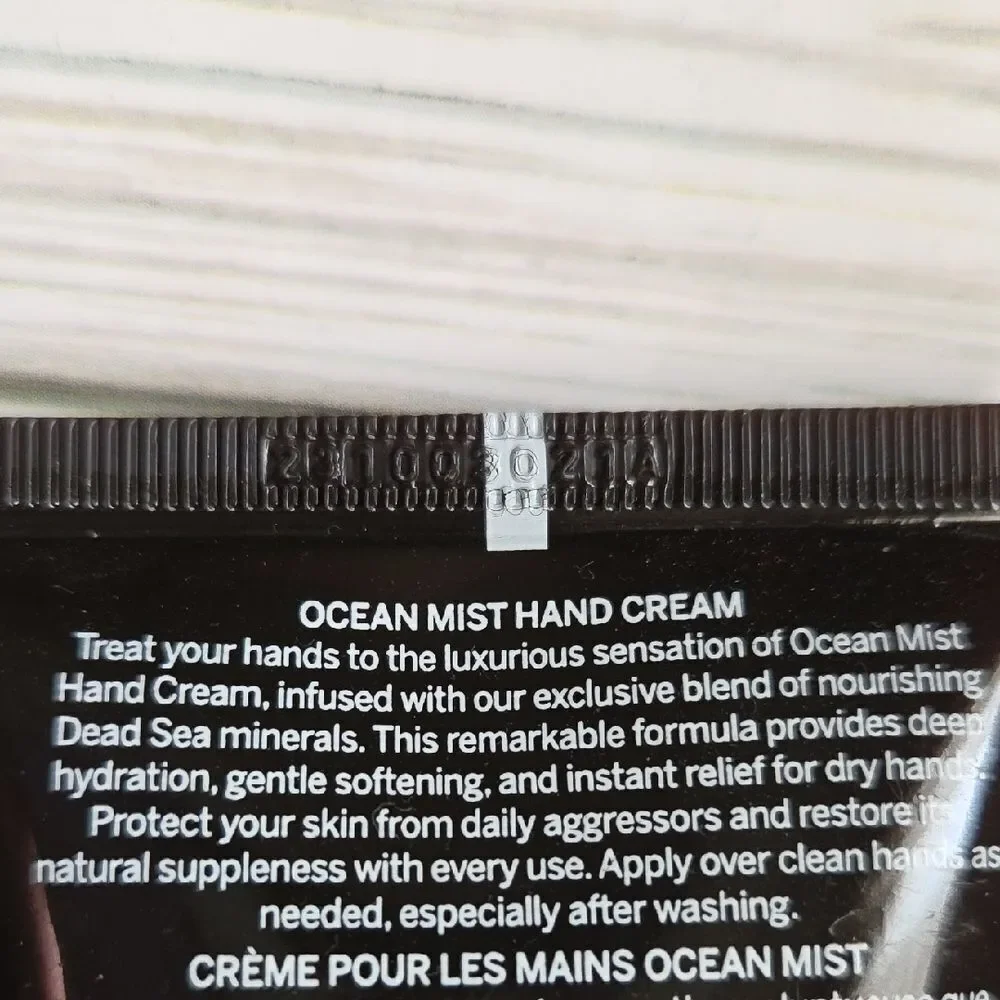 AHAVA Ocean Mist Hand Cream in Black and Blue